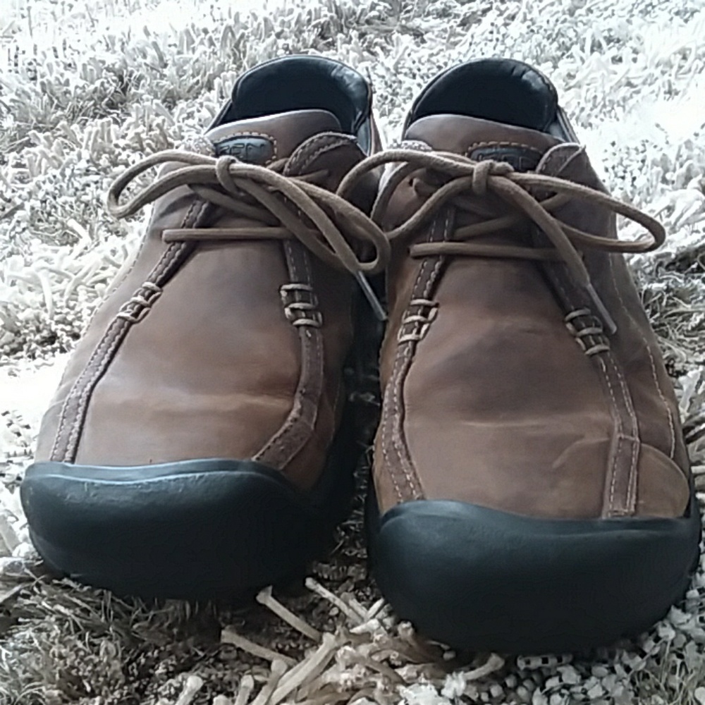 Mens KEEN Portsmouth Tie Dress Shoes (Used)